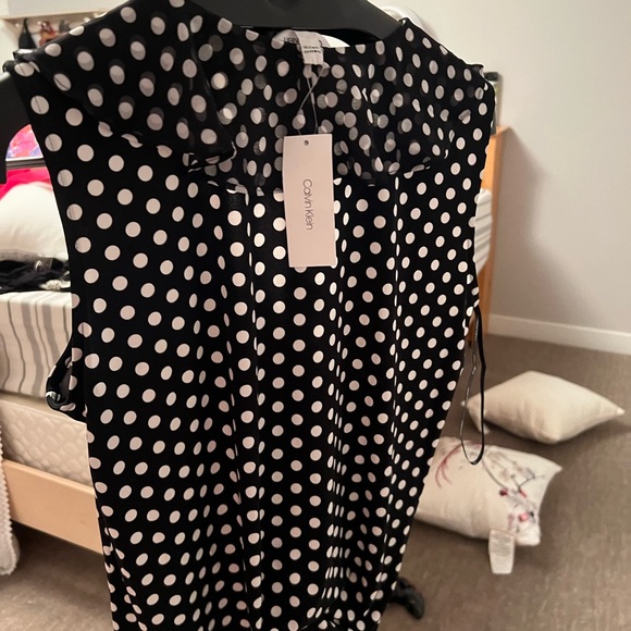 Stunning polka dot blouse. By Calvin Klein size extra large. BNWBW - Picture 3 of 5